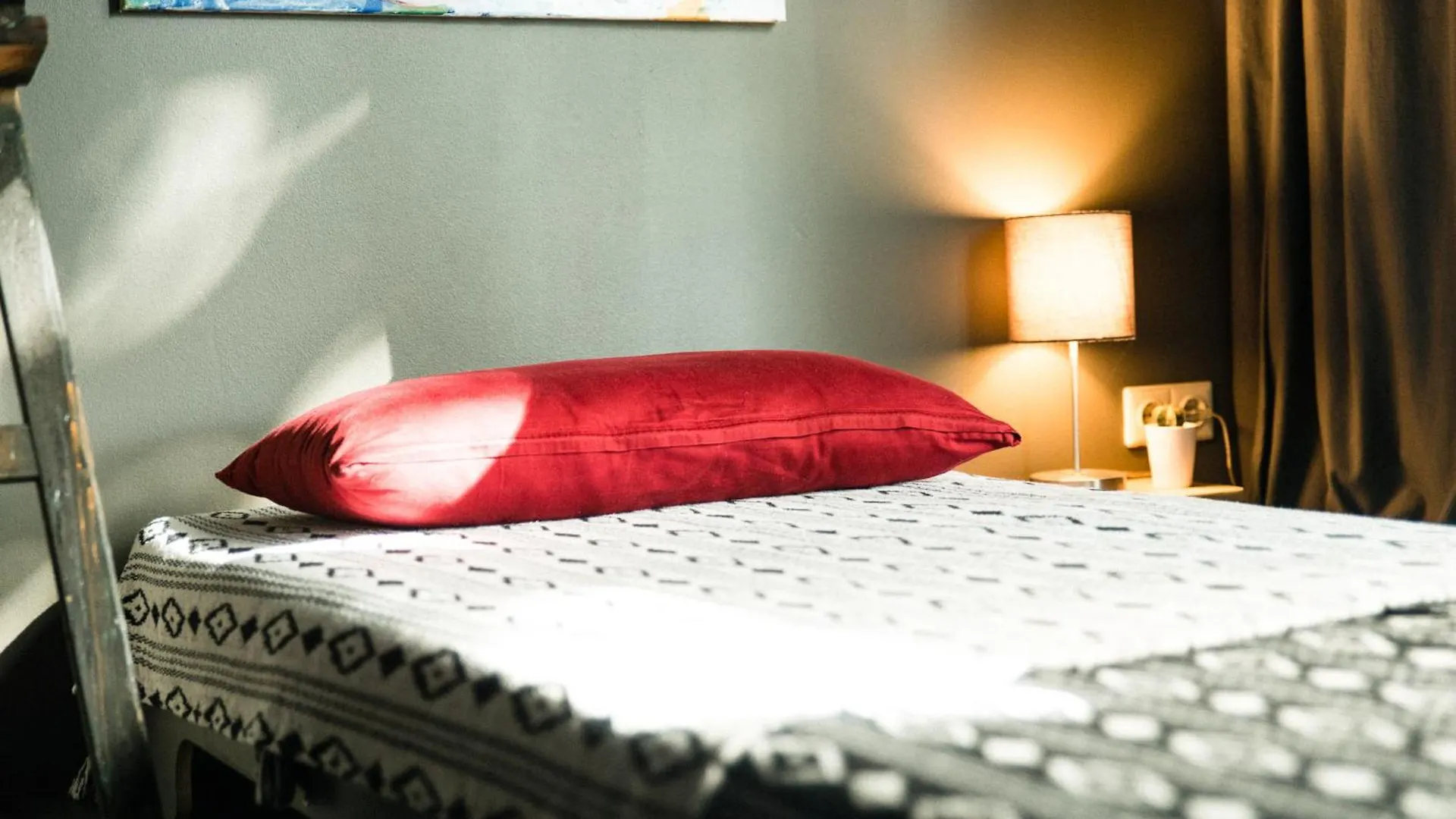 Zimmer In Atelierwohnung Kolonia